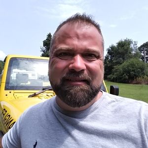 Meet your Posher, Wayne